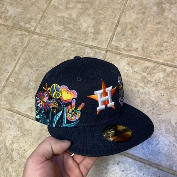 New Era Houston Astros 2017 World Series Champions Groovy Patch Blue UV 7 3/8 - Picture 1 of 10